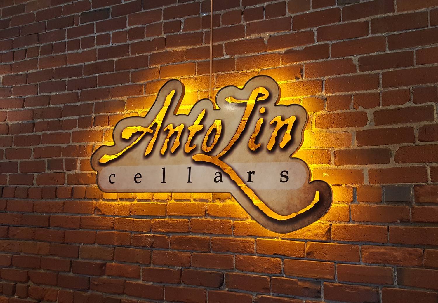 Anto Lin Cellars Lighted Sign